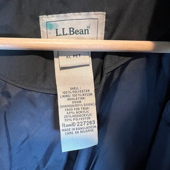 LL Bean Down Puffer Long Jacket Women's PXL Black Parka Detachable Hood - Picture 3 of 14